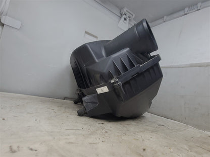 2023 SUBURBN15 OEM AIR INTAKE BOX FILTER HOUSING 33295 - image 9