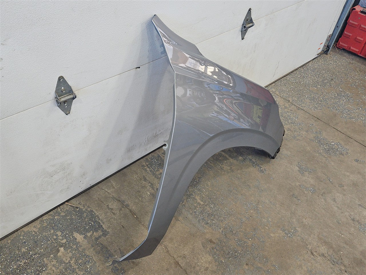 2023 SUBURBN15 RH FENDER GREY GXD 3D1 DENT BY HOOD 33297 - image 4