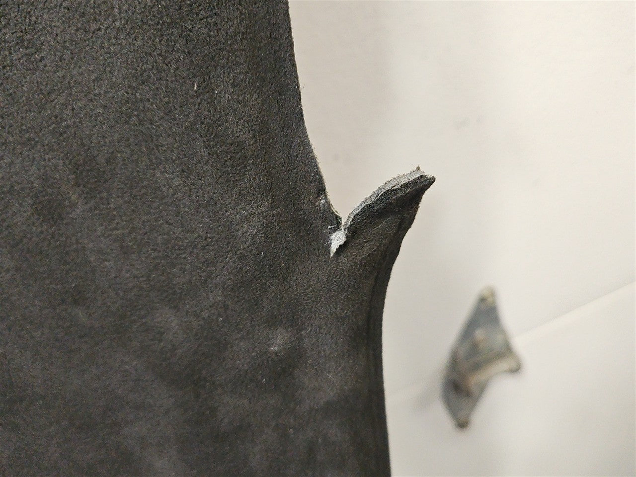 2022 SIERRA150 OEM BLACK SUEDE HEADLINER CREWCAB 33301 - image 8