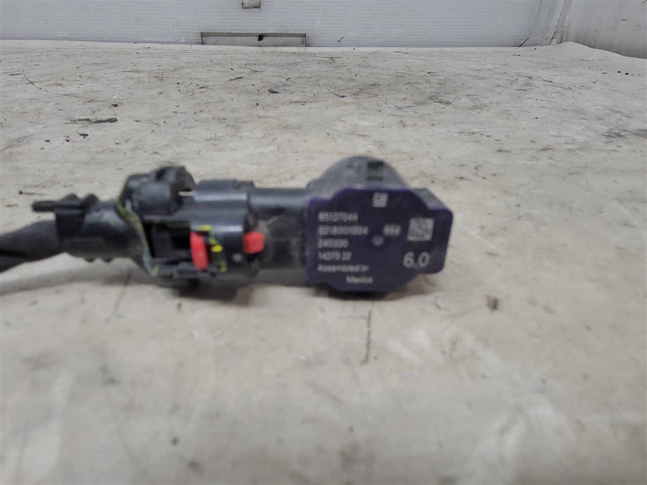 2023 SUBURBN15 OEM PARKING SENSOR 85127044 GREY GXD 33303 - image 3