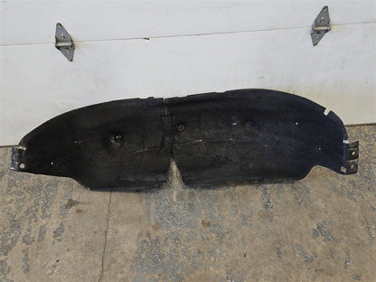 2022 SILVRDO15 RH REAR WHEEL INNER FENDER LINER 5'8 33310 - image 1