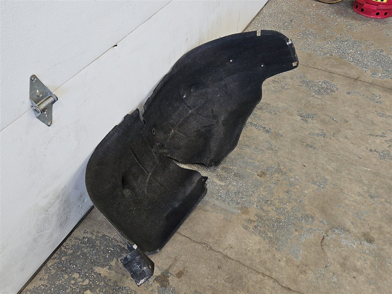 2022 SILVRDO15 RH REAR WHEEL INNER FENDER LINER 5'8 33310 - image 4