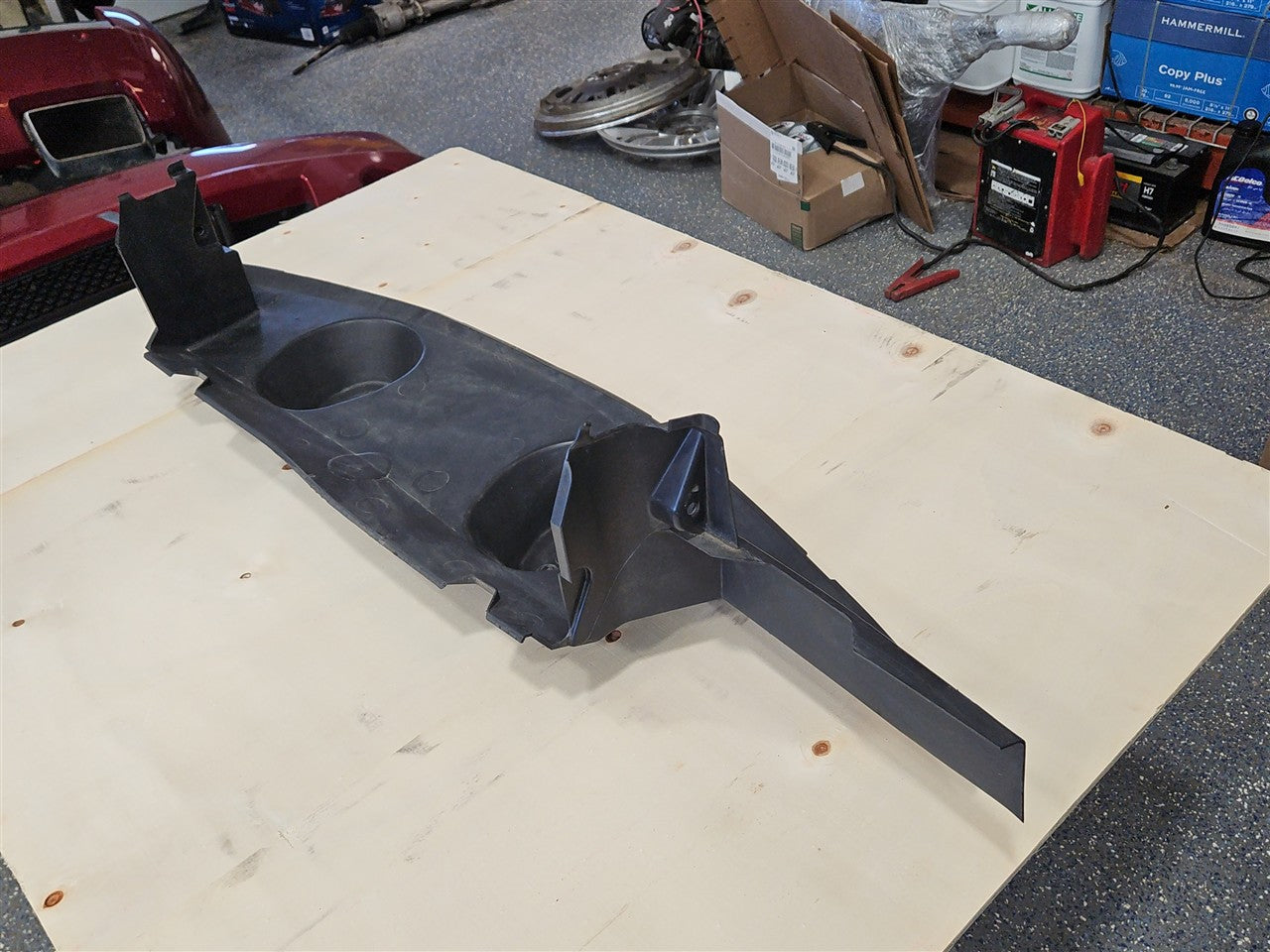 2015 CAMARO LOWER RADIATOR AIR INLET 22914247 33313 - image 6