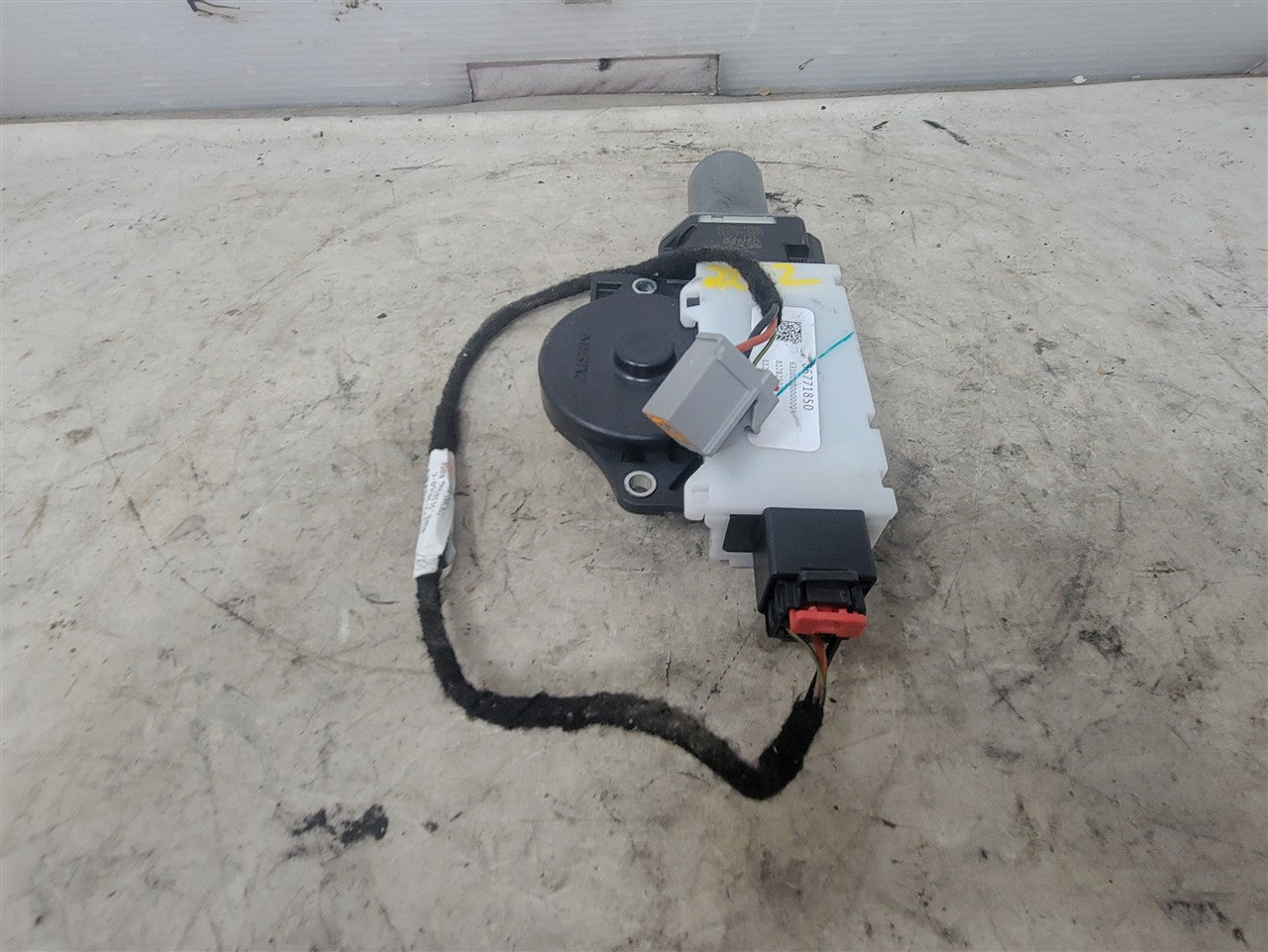 2022 SIERRA150 OEM SUNROOF MOTOR & WIRING 14K 33323 - image 6