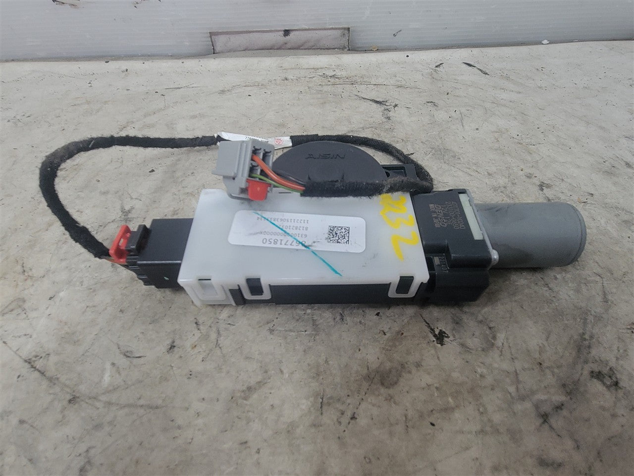 2022 SIERRA150 OEM SUNROOF MOTOR & WIRING 14K 33323 - image 7