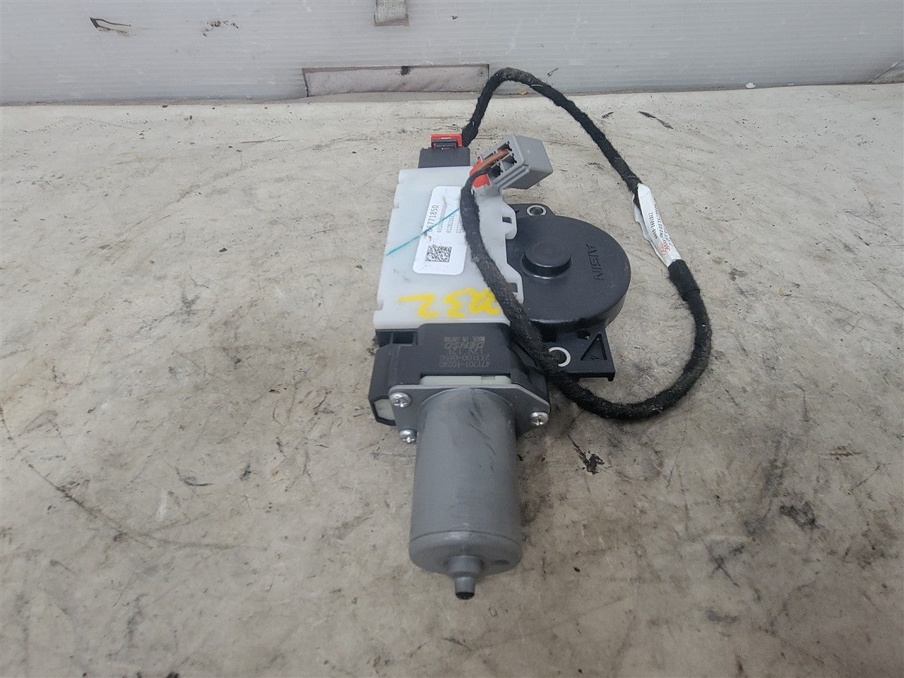 2022 SIERRA150 OEM SUNROOF MOTOR & WIRING 14K 33323 - image 8