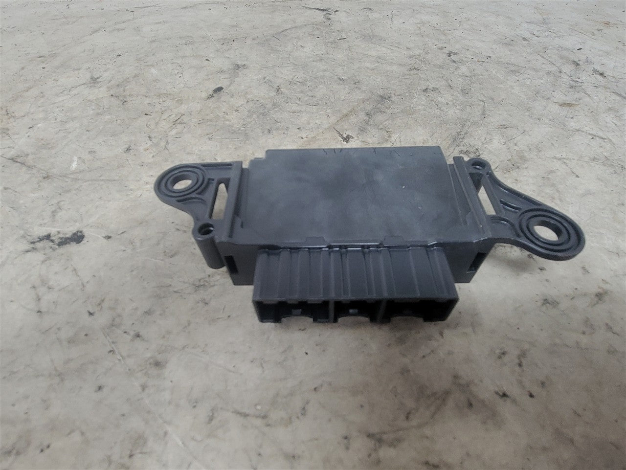 2022 SIERRA150 PARK ASSIST CONTROL MODULE 85521299 33328 - image 7