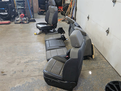 2024 SILVRDO15 ZR2 BISON FRONT & REAR SEATS HEATED 33335 - image 3