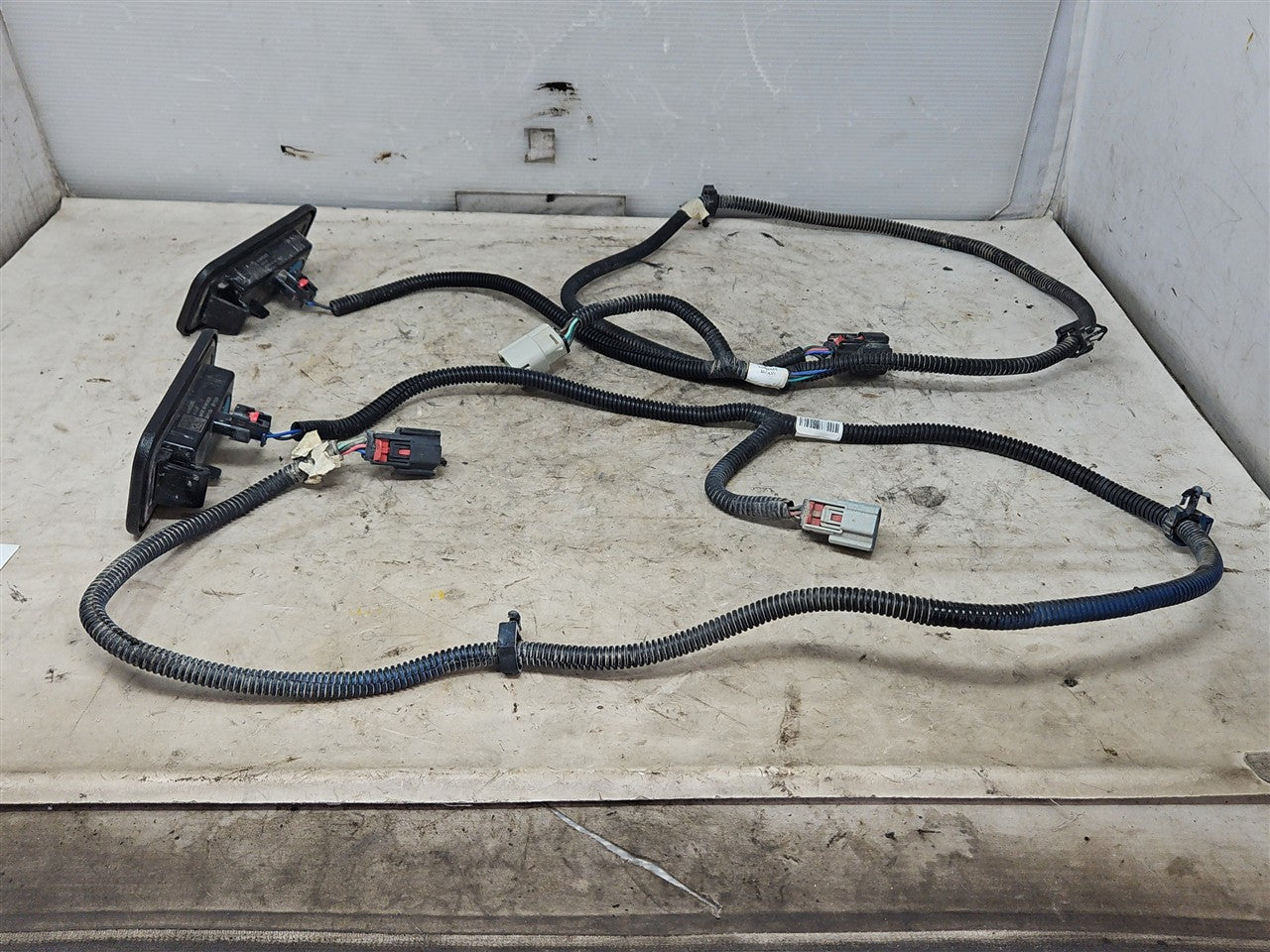 2022 SIERRA150 REAR CARGO LED LAMPS & WIRING PAIR 33344 - image 4