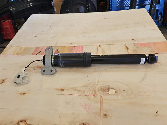 2016 CAMARO LH REAR MAGNERIDE SHOCK 84219920 74K 33381 - image 2