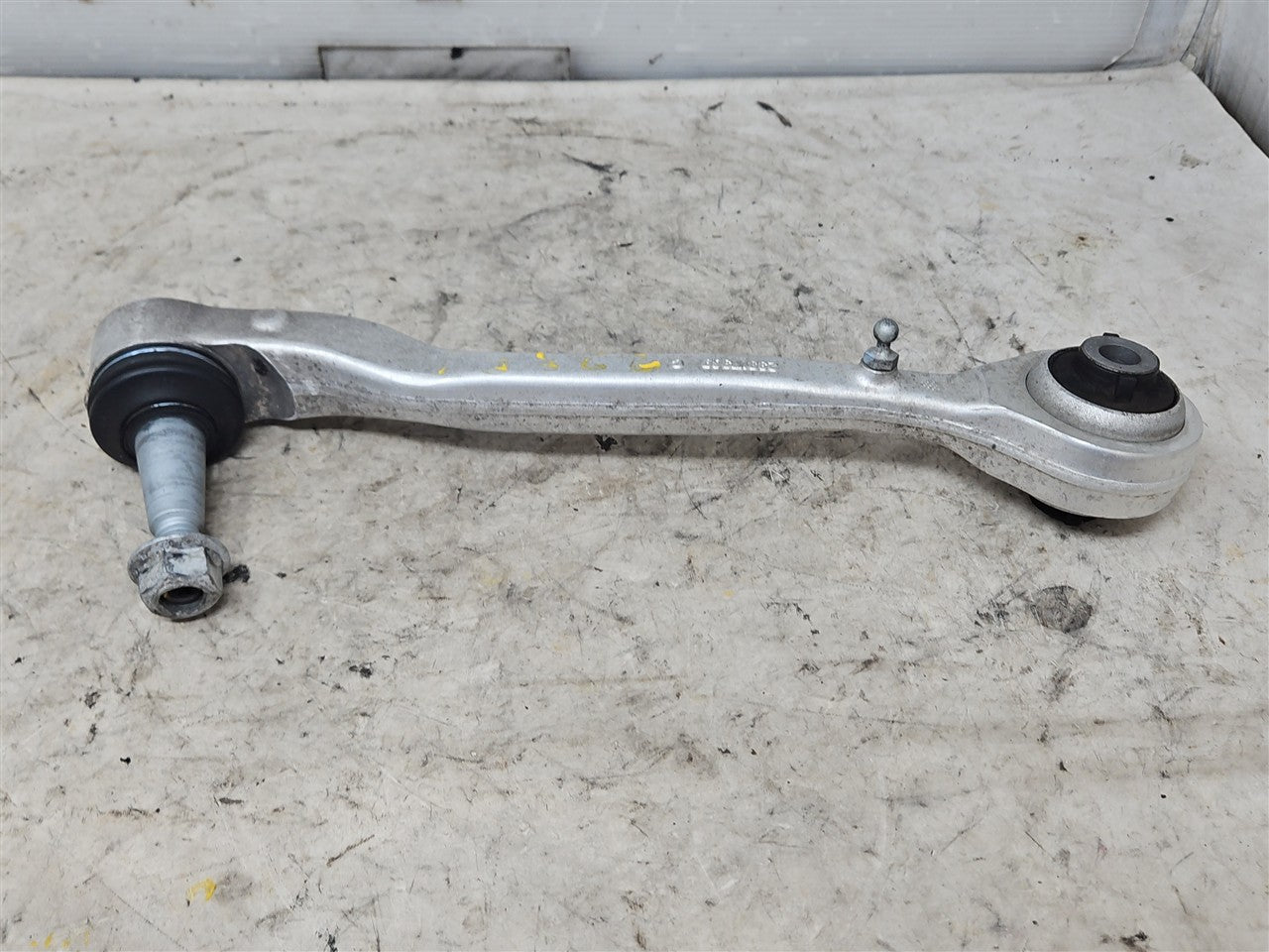 2016 CAMARO LH FRONT LOWER CONTROL ARMS PAIR 74K 33385 - image 5