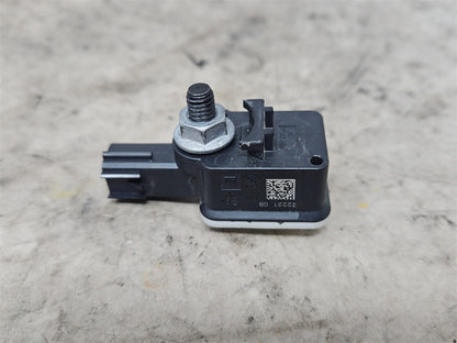 2022 SIERRA150 OEM SIDE CRASH SENSOR 13525287 33386 - image 3