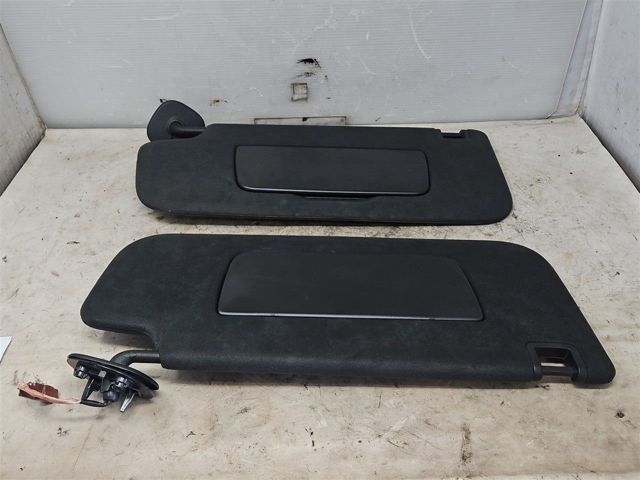 2022 SIERRA150 DENALI ULTIMATE SUEDE VISORS PAIR 33387 - image 6