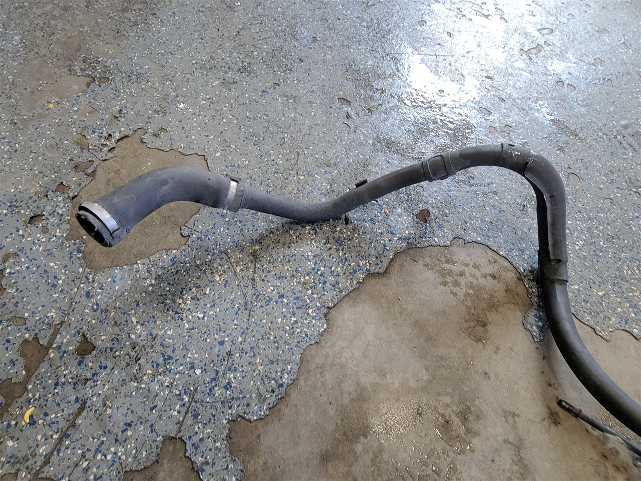 2016 CAMARO FUEL FILLER NECK 84683322 84218958 33391 - image 12