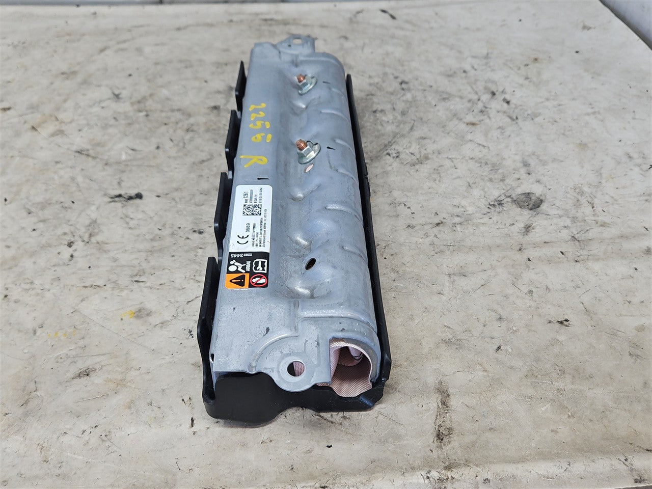 2016 CAMARO RH PASSENGER KNEE BAG 84081261 33392 - image 7