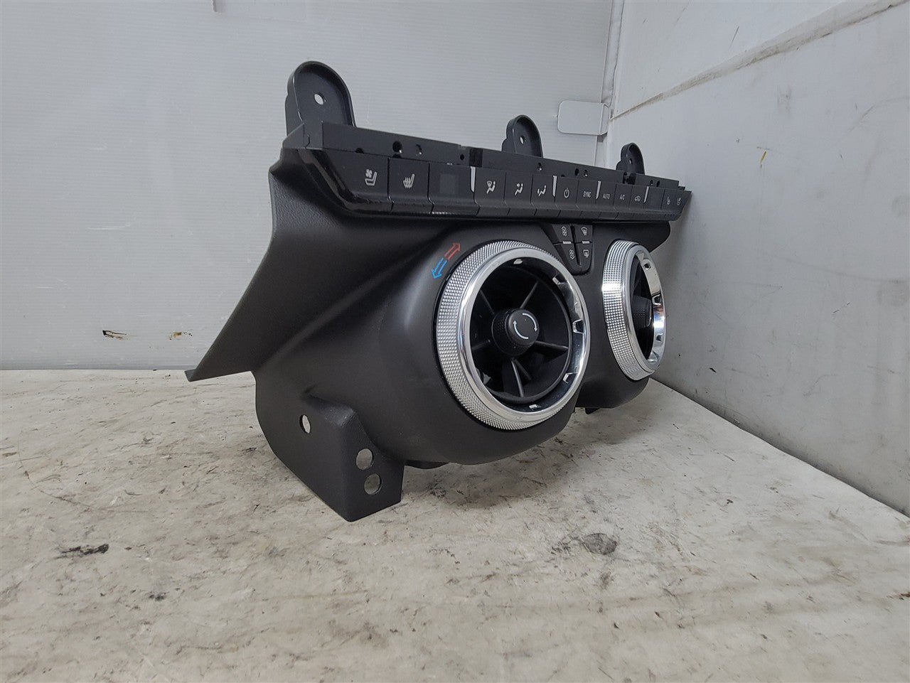 2016 CAMARO DUAL ZONE TEMPERATURE CONTROLS HEAT 33398 - image 6