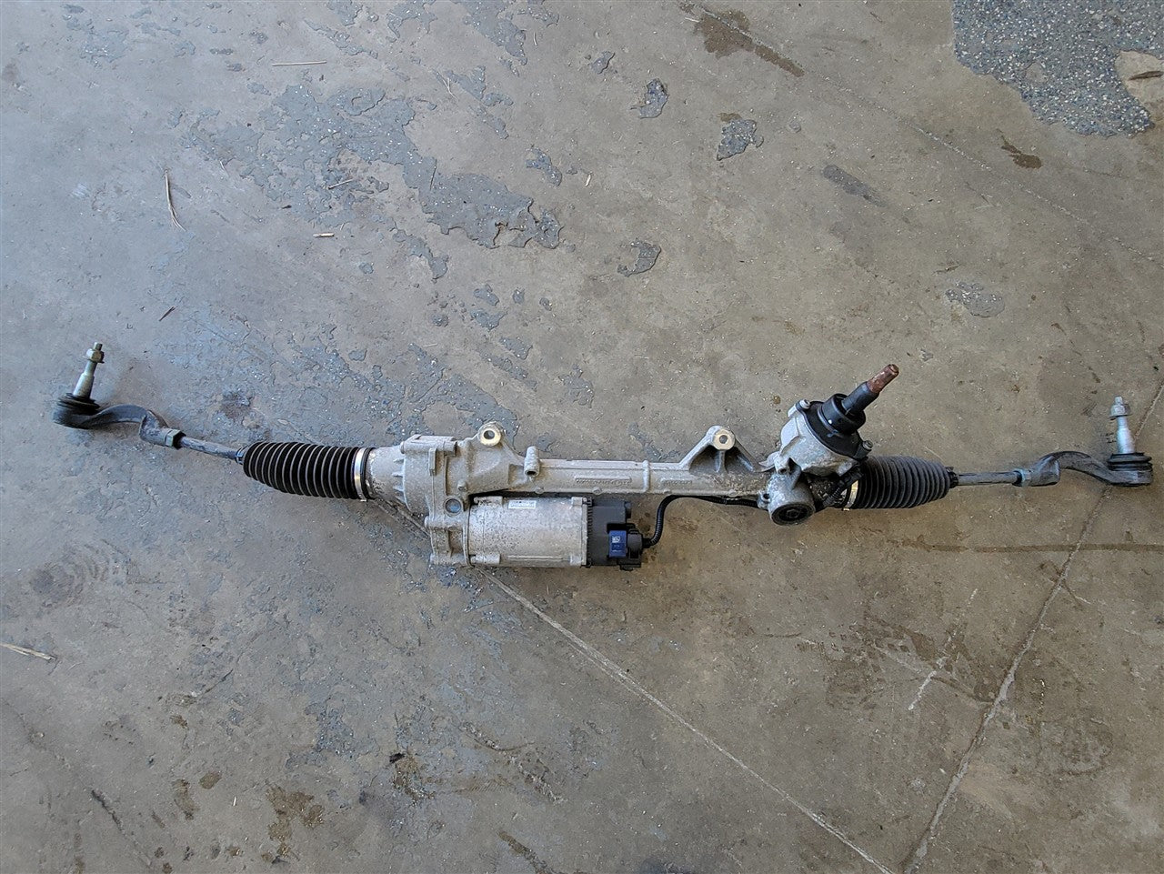 2016 CAMARO POWER STEERING RACK 23269581 74K 33400 - image 1