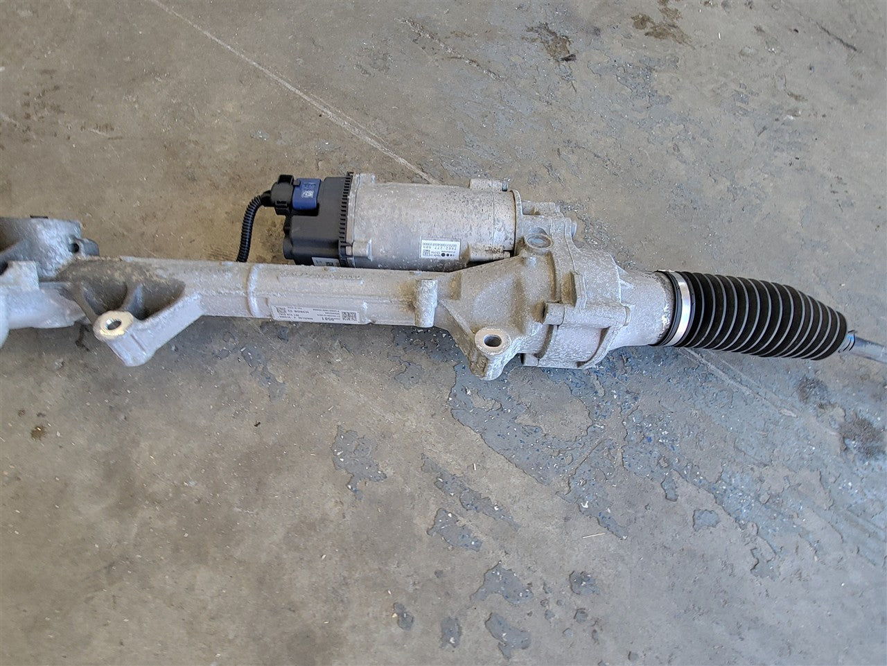 2016 CAMARO POWER STEERING RACK 23269581 74K 33400 - image 8
