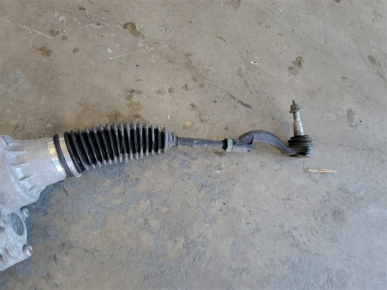 2016 CAMARO POWER STEERING RACK 23269581 74K 33400 - image 13