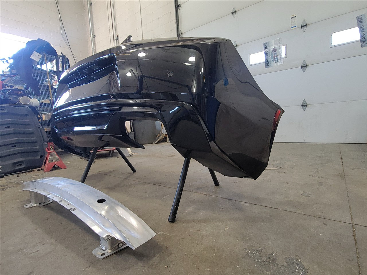 2016 CAMARO SS REAR BUMPER QUAD OUTLET BLACK GBA 33407 - image 4