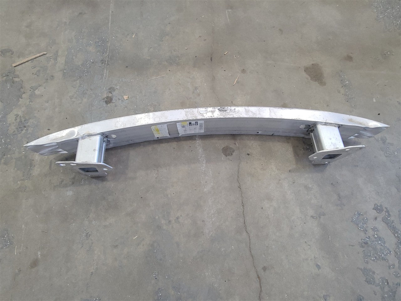 2016 CAMARO SS REAR BUMPER QUAD OUTLET BLACK GBA 33407 - image 12