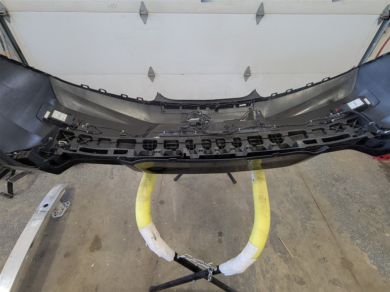 2016 CAMARO SS REAR BUMPER QUAD OUTLET BLACK GBA 33407 - image 18