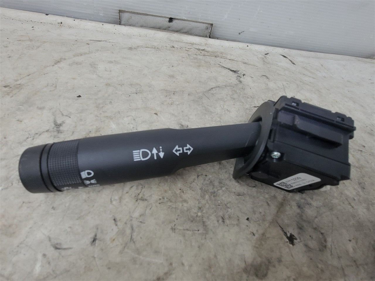 2016 CAMARO TURN SIGNAL & HEADLIGHT STALK SWITCH 33411 - image 2