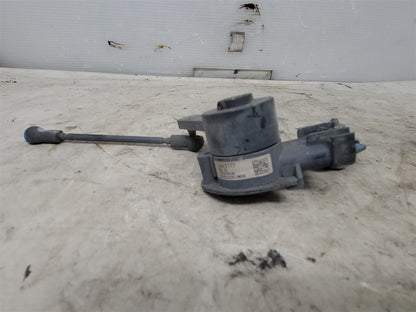 2016 CAMARO RH REAR RIDE HEIGHT SENSOR 23405177 33414 - image 1