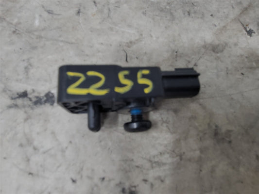 2016 CAMARO OEM GMC CHEVY CRASH SENSOR 13593676 33436 - image 1