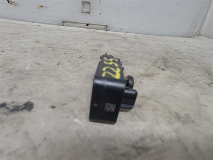 2016 CAMARO OEM GMC CHEVY CRASH SENSOR 13593676 33436 - image 3