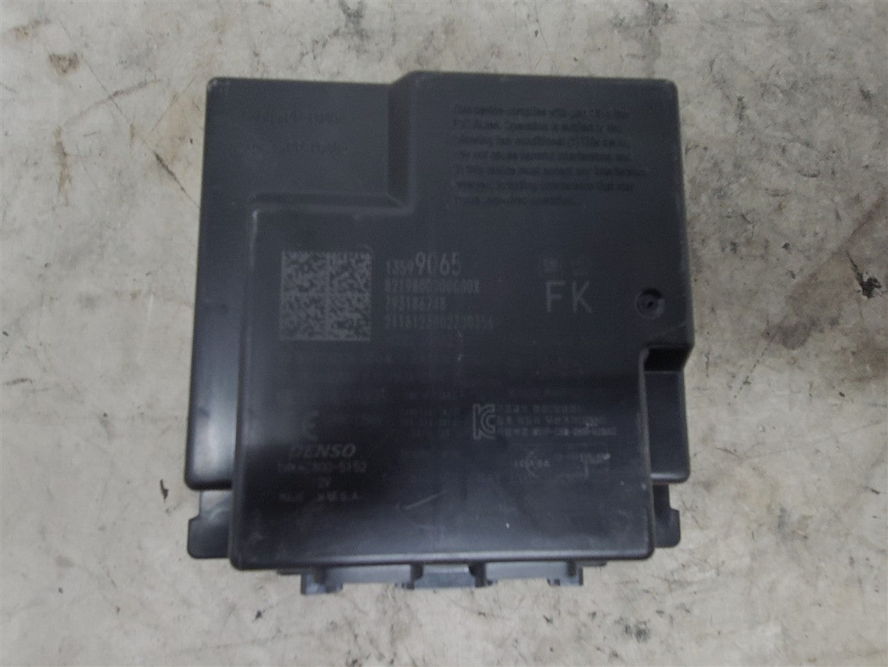 2016 CAMARO KEYLESS ENTRY THEFT MODULE 13599065 33446 - image 1