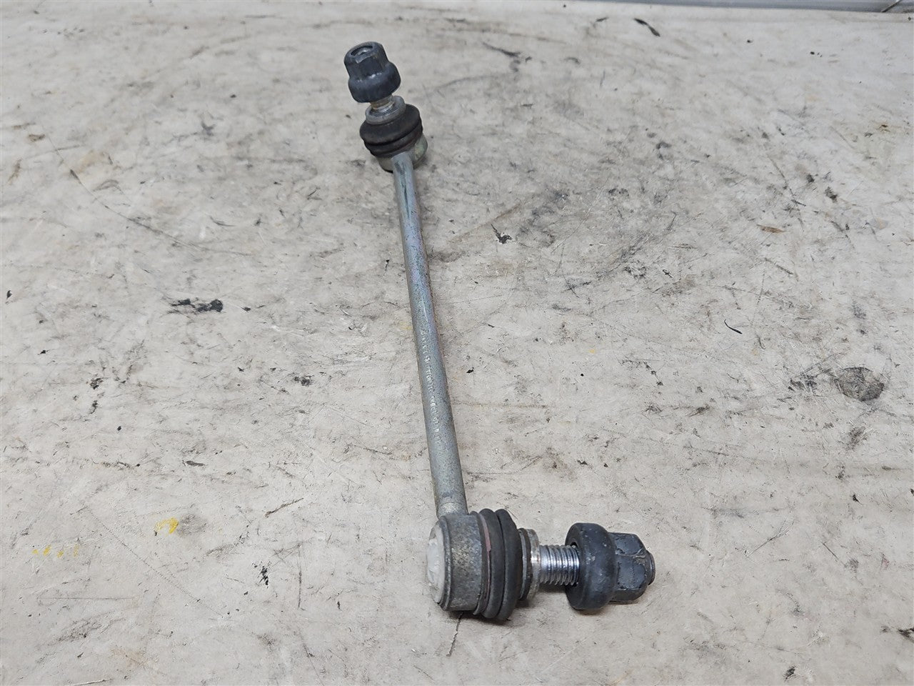 2016 CAMARO OEM RH SWAY BAR END LINK 84962143 33459 - image 4