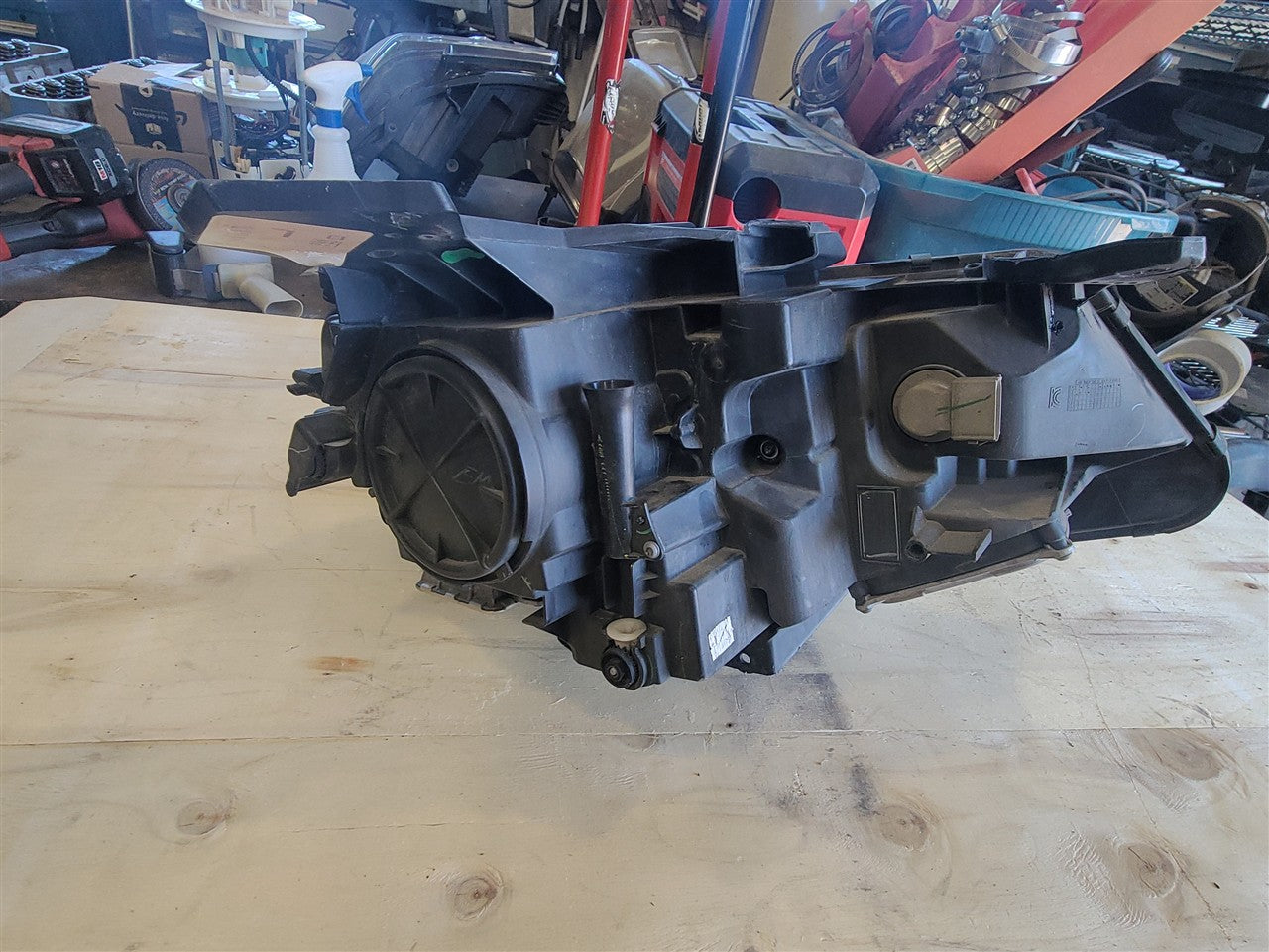 2016 CAMARO LH HEADLAMP HID T4F NICE 1 TABREPAIR 33461 - image 8