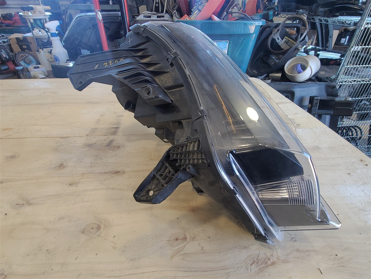 2016 CAMARO LH HEADLAMP HID T4F NICE 1 TABREPAIR 33461 - image 10