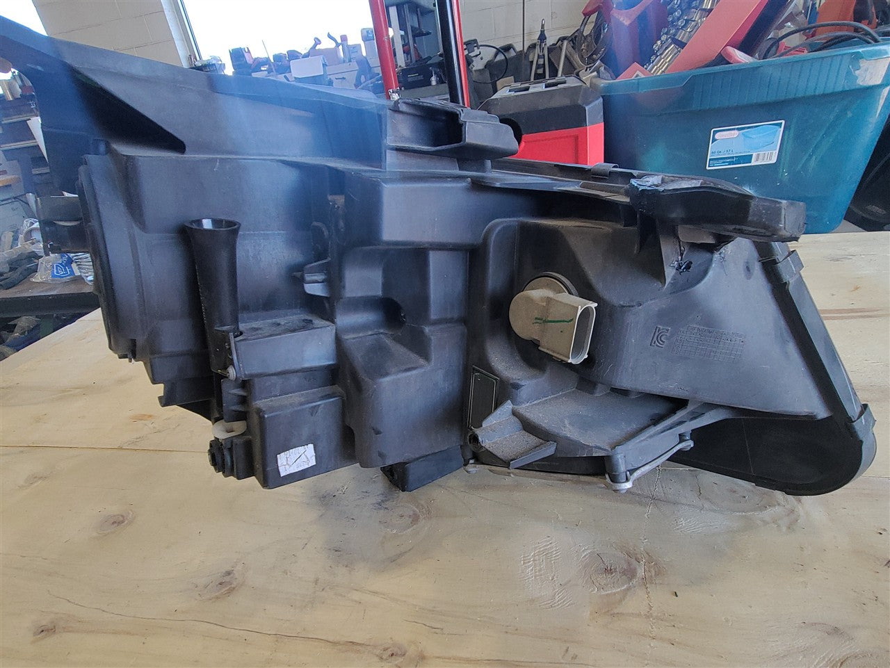 2016 CAMARO LH HEADLAMP HID T4F NICE 1 TABREPAIR 33461 - image 11