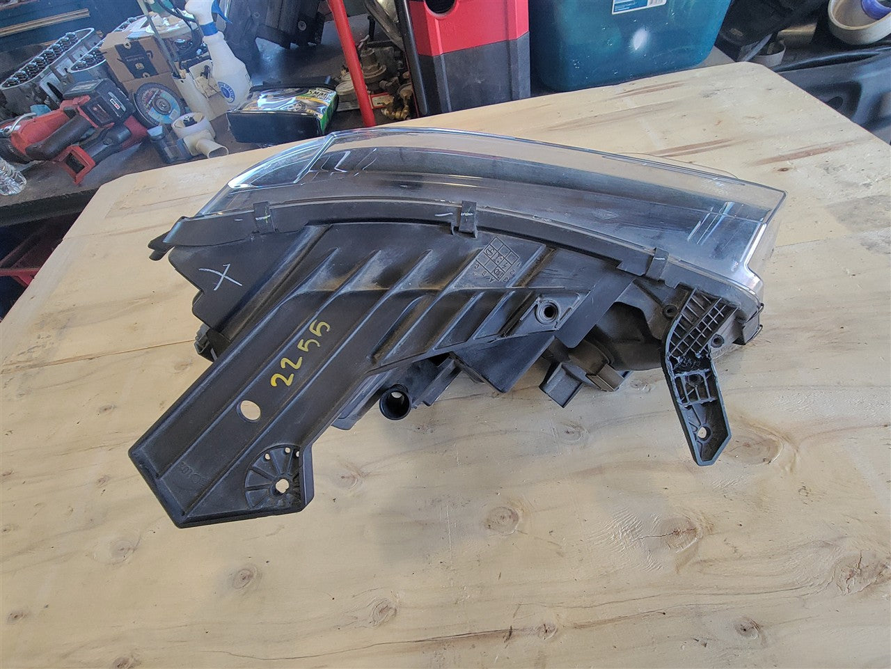 2016 CAMARO LH HEADLAMP HID T4F NICE 1 TABREPAIR 33461 - image 13