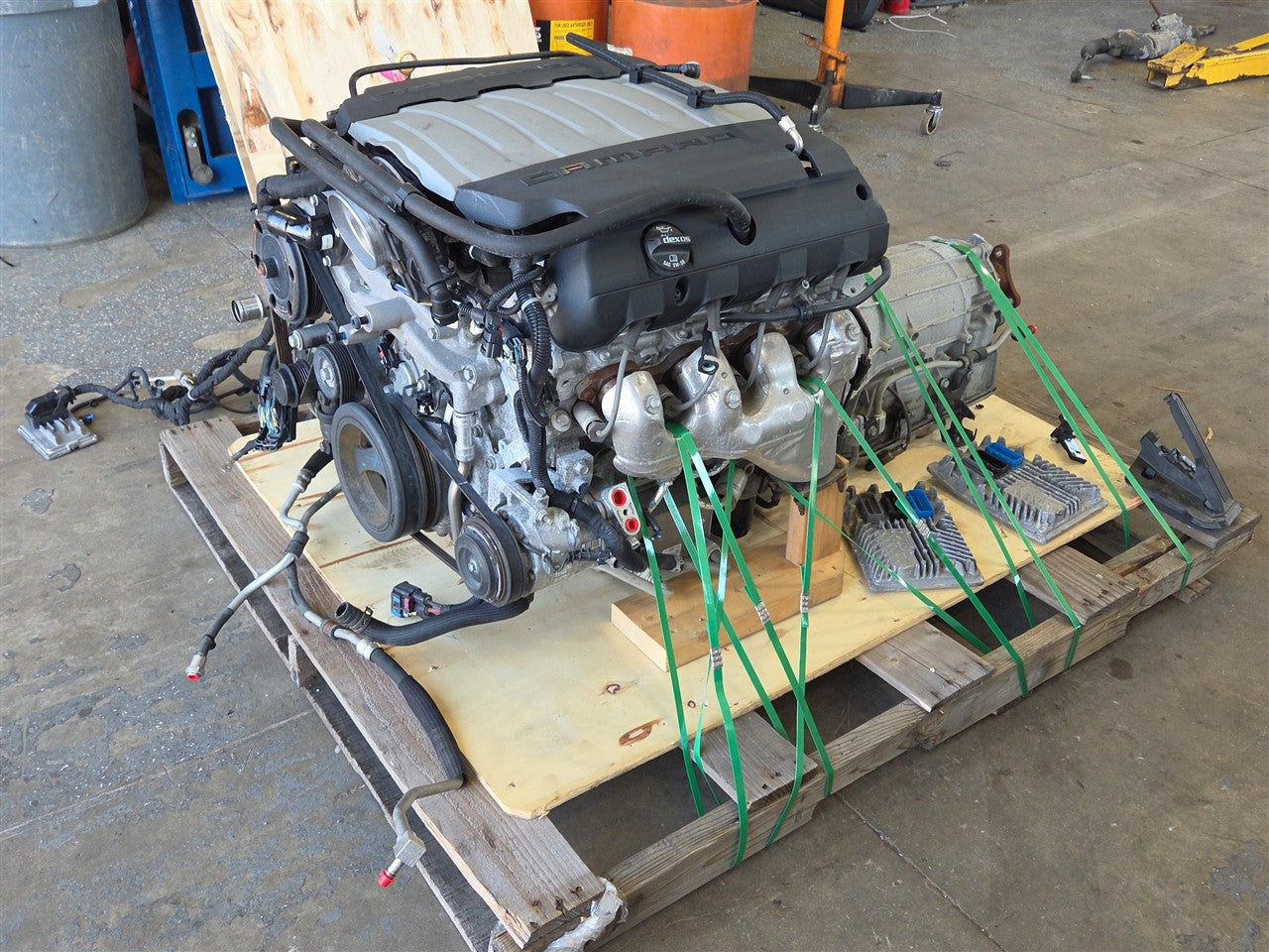 2016 CAMARO 6.2L LT1 ENGINE 8 SPEED 74K DROP OUT 33464 - image 3