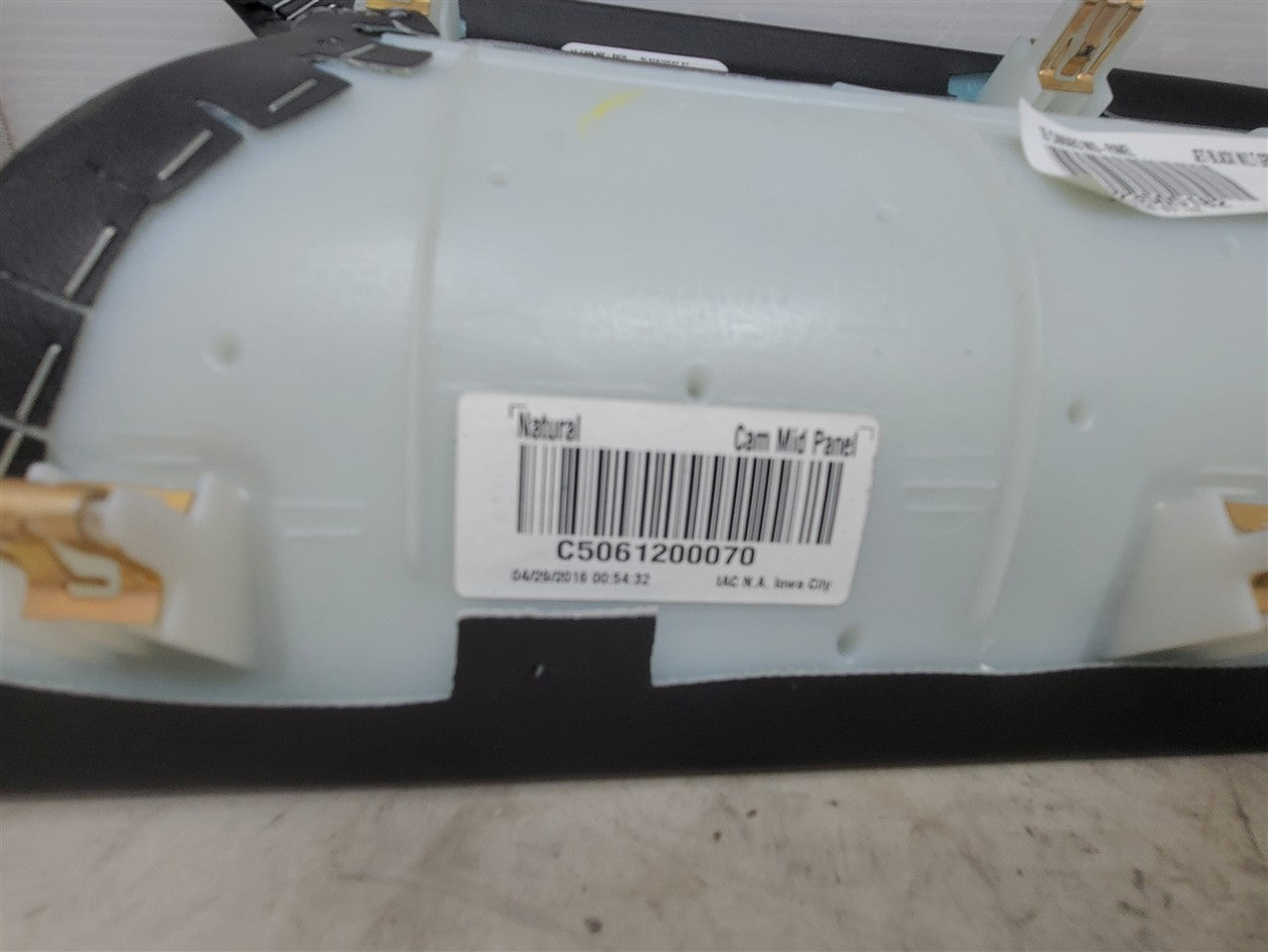 2016 CAMARO RH PASSENGER DASH TRIM VENT 84124221 33465 - image 8
