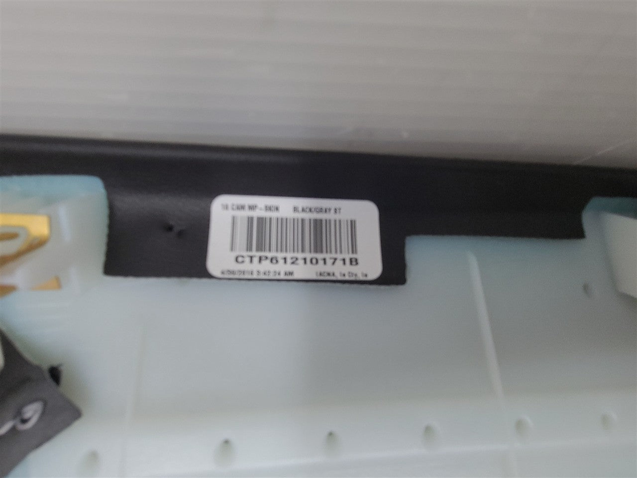 2016 CAMARO RH PASSENGER DASH TRIM VENT 84124221 33465 - image 9