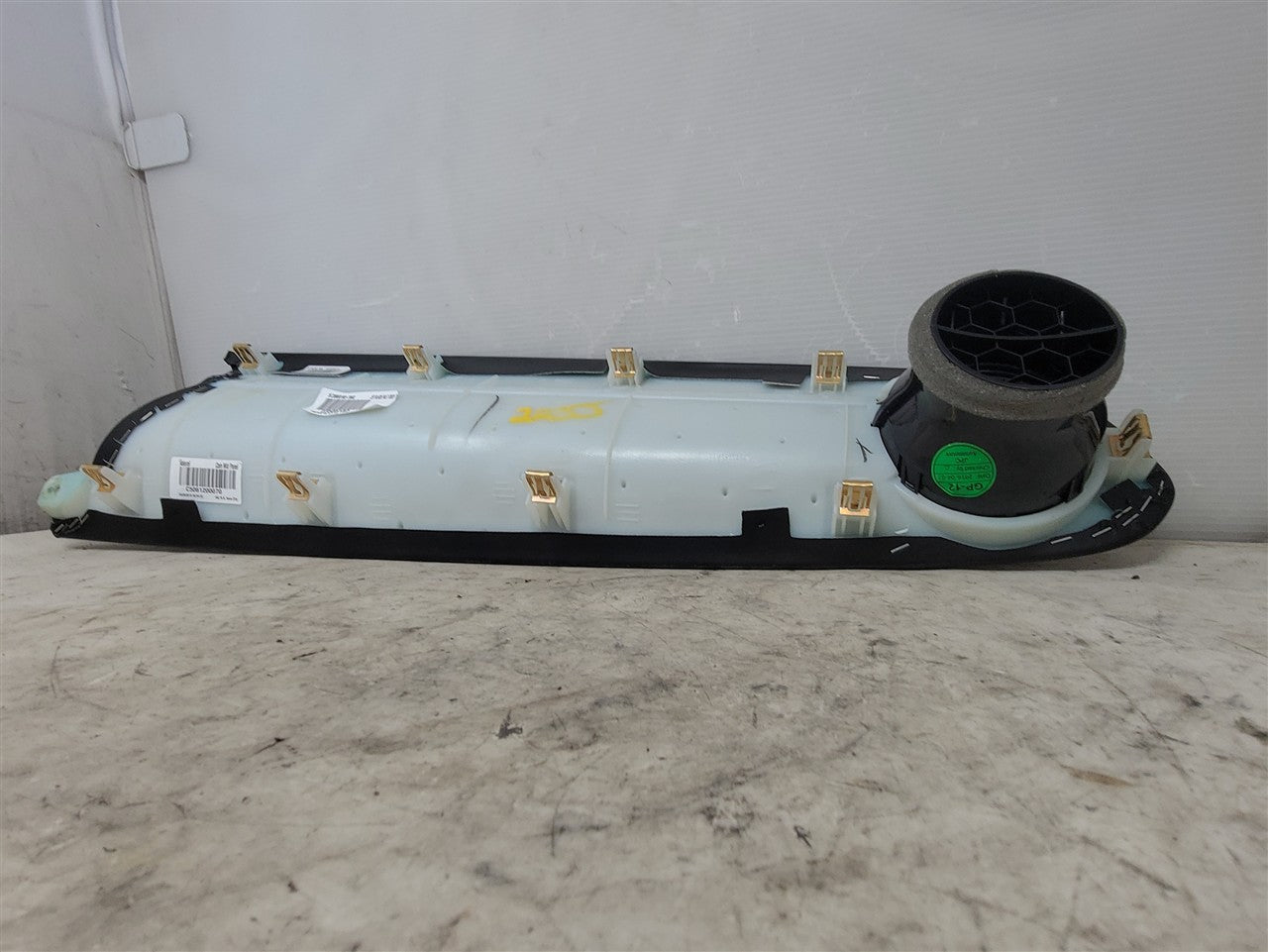 2016 CAMARO RH PASSENGER DASH TRIM VENT 84124221 33465 - image 10