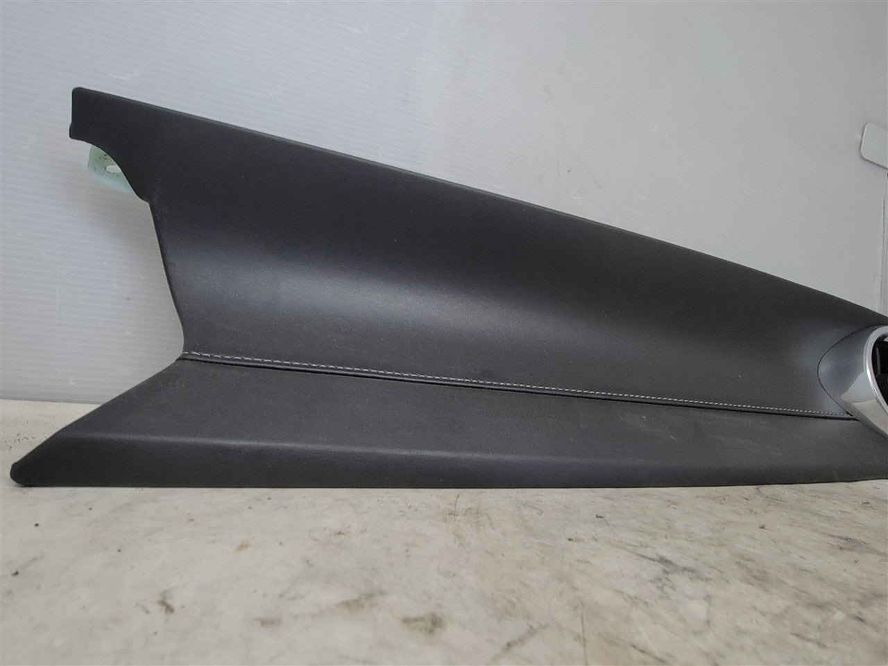 2016 CAMARO RH PASSENGER DASH TRIM VENT 84124221 33467 - image 5