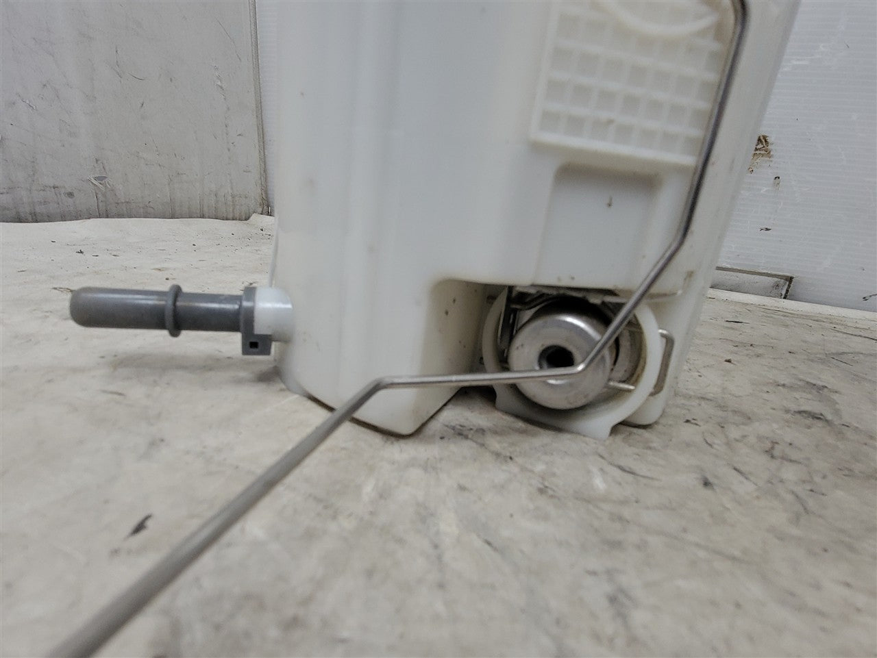 OEM SS 1LE FUEL PUMP 61K MILES 33469 - image 5