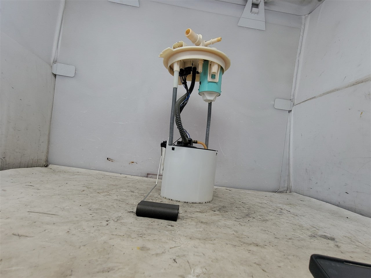 OEM IN TANK FUEL PUMP 37K 85543520 33470 - image 7