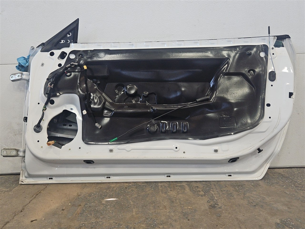 2014 CAMARO RH PASSENGER DOOR WHITE GAZ 000 33472 - image 14