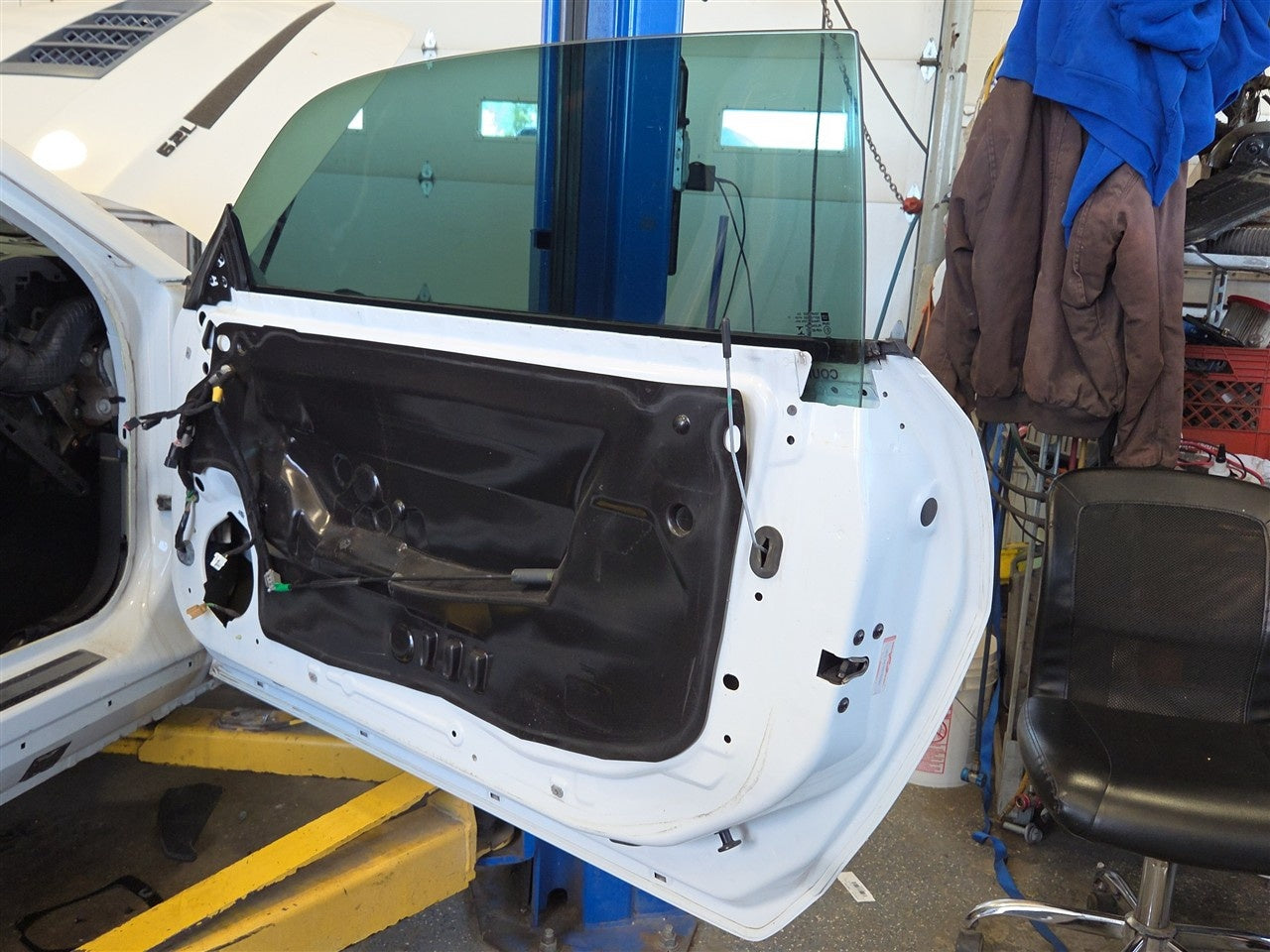 2014 CAMARO RH PASSENGER DOOR WHITE GAZ 000 33472 - image 17