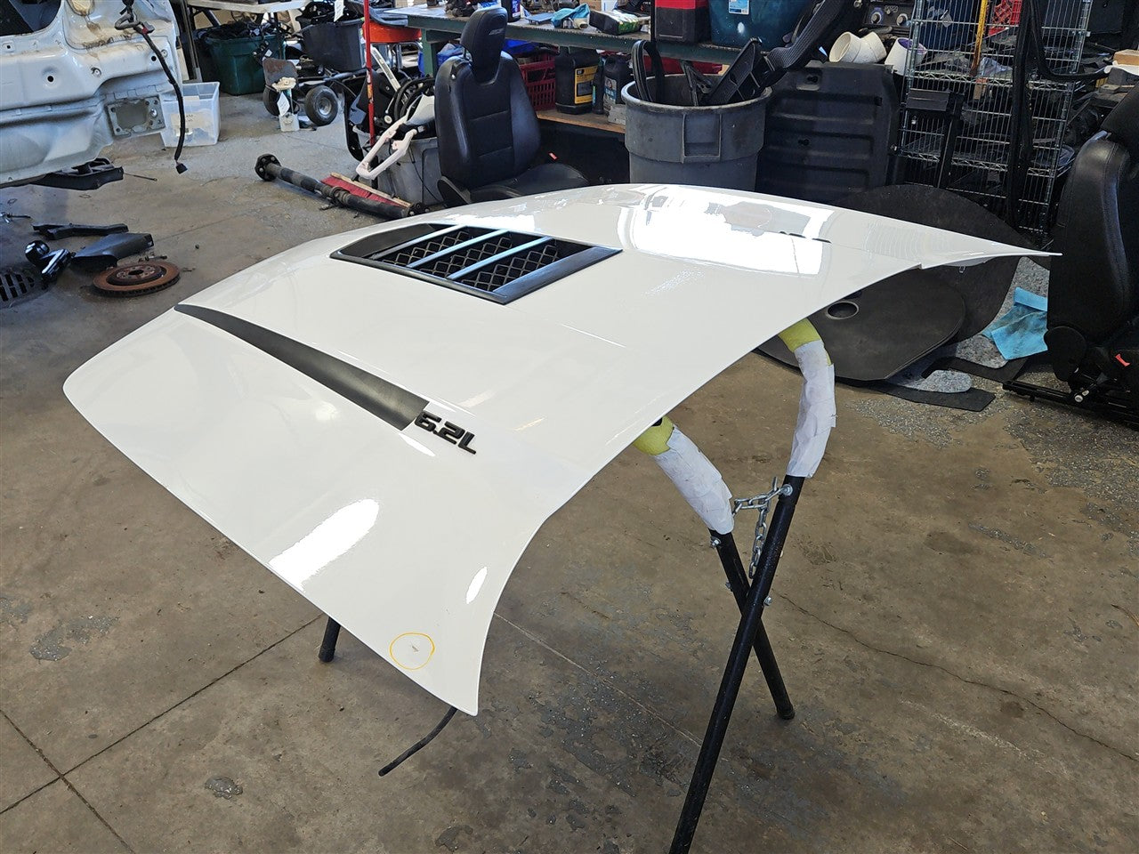 2014 CAMARO SS HOOD SUMMIT WHITE GAZ 000 33480 - image 4