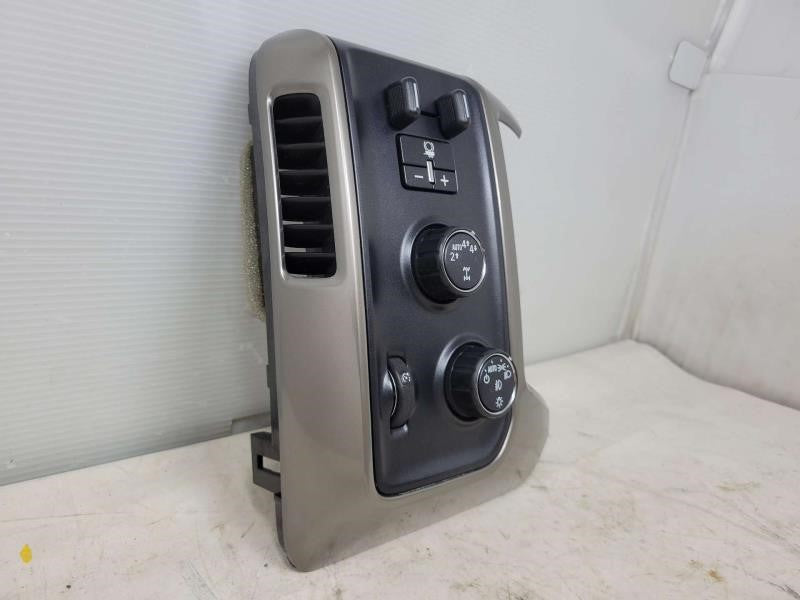 2018 SILVRDO15 LH DASH TRIM WITH 4x4 TRAILER HEADLI 334 - image 3