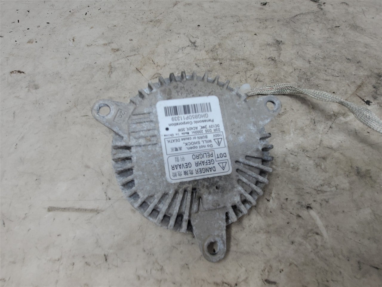 2014 CAMARO OEM HEADLAMP BALLAST & D3S BULB 33501 - image 10