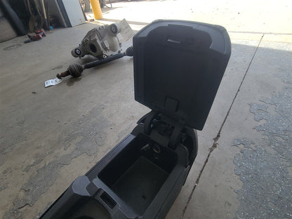 2014 CAMARO CENTER CONSOLE BLACK AUTO TRANS 33503 - image 12
