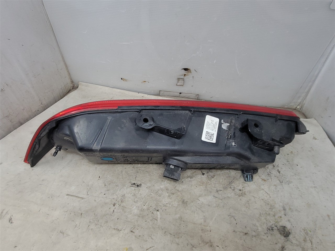 2014 CAMARO RH PASSENGER TAIL LIGHT LED T4F RS 33507 - image 6